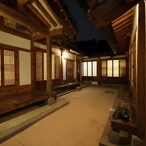 Maison d'hôtes Doo Hanok, Séoul