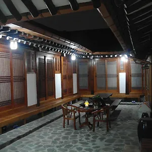 Maison d'hôtes Bibimbap Hanok Insadong, Séoul